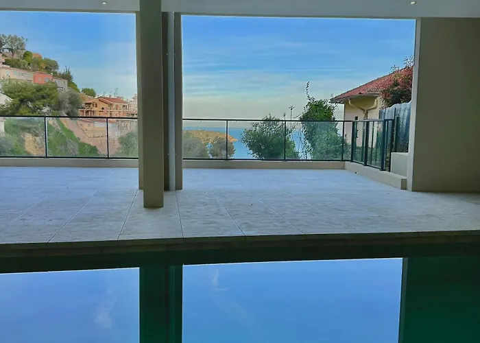 Superbe T2 Dans Residence Avec Piscine Chauffee