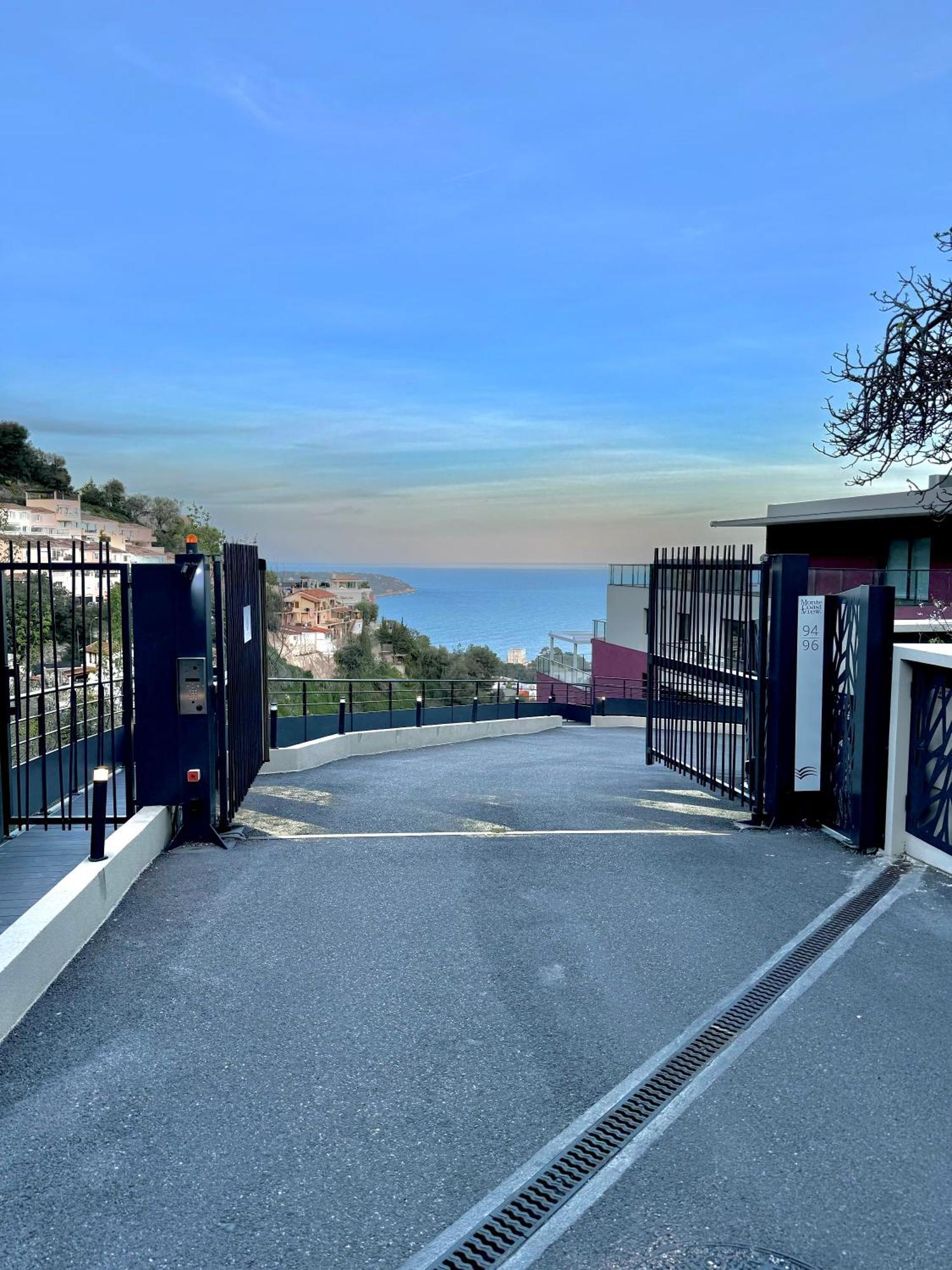 Appartement Superbe T2 Dans Avec Piscine Chauffee