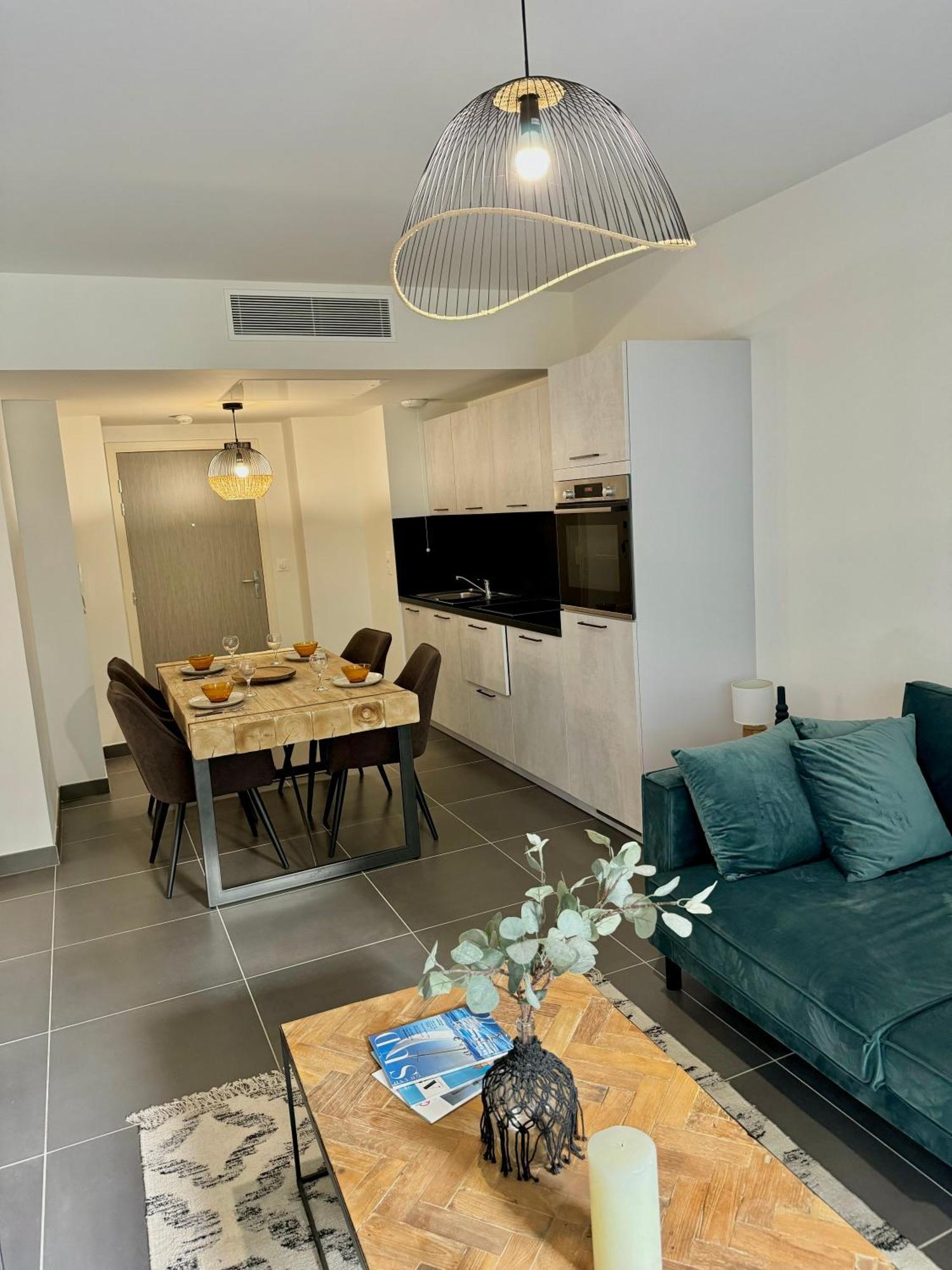 Apartment Superbe T2 Dans Avec Piscine Chauffee